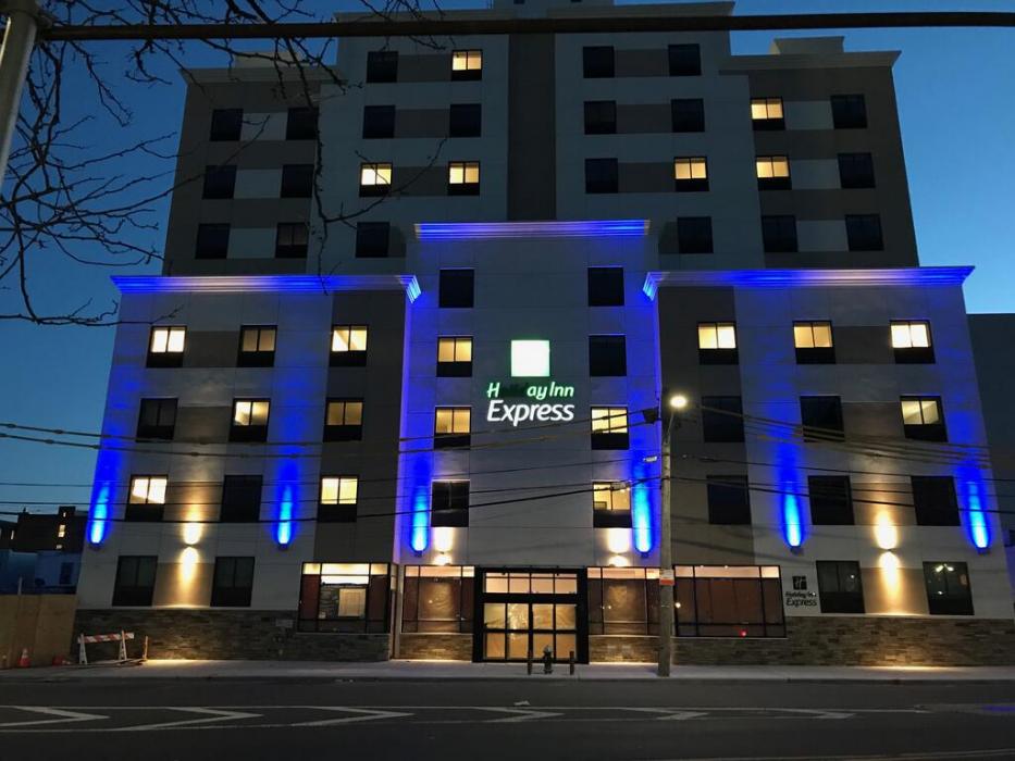 Holiday Inn Express - Jamaica - Jfk Airtrain - Nyc, An Ihg Hotel New York Exterior photo